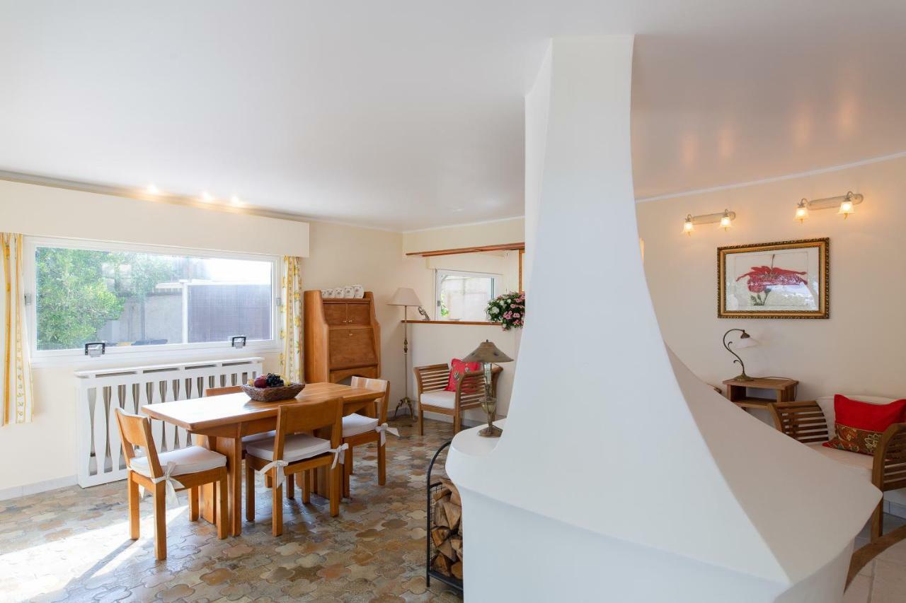 Haus Mit Garten Ueber Der Bucht Von Cannes Vallauris Kültér fotó